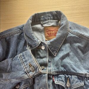 Levi's Classic Blue Denim Women’s Jean Jacket Size medium